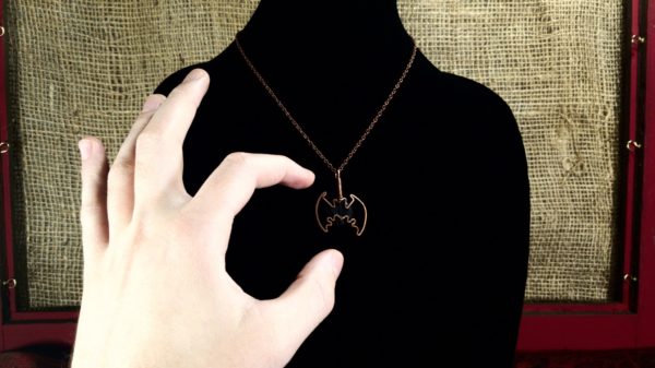 Bat Necklace, curved – In Use