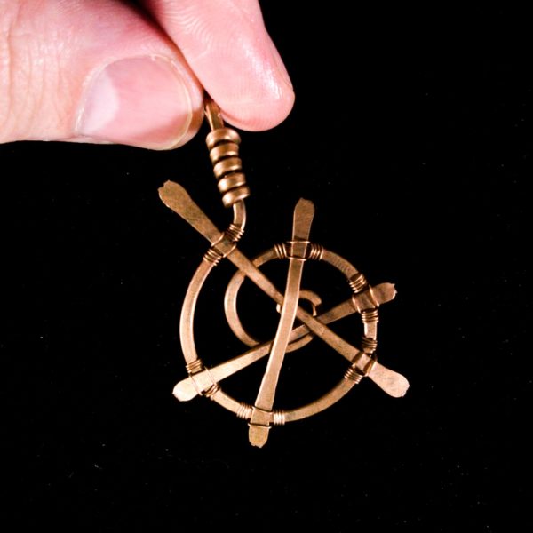 Spiral Spider Web Necklace – Top in Hand