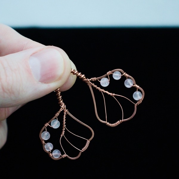 European Alder Leaf and Rose Quartz Copper Earrings – In Hand (11)-2 (RR)