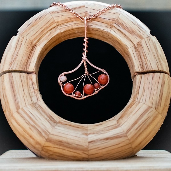 Ginkgo Leaf – White Laced Red Jasper – Copper Necklace – Wooden Stand (RR)
