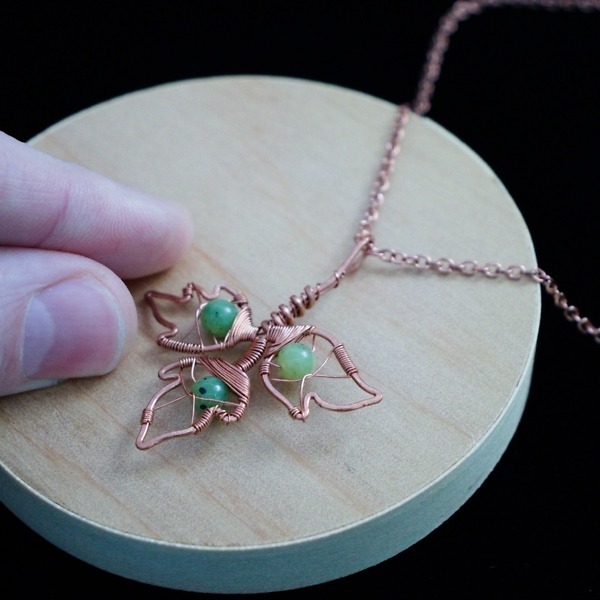 Poison Ivy Leaflet – Canadian Jade – Hand – Copper Necklace – Wood – Leaf Series (1)-3 (RR)