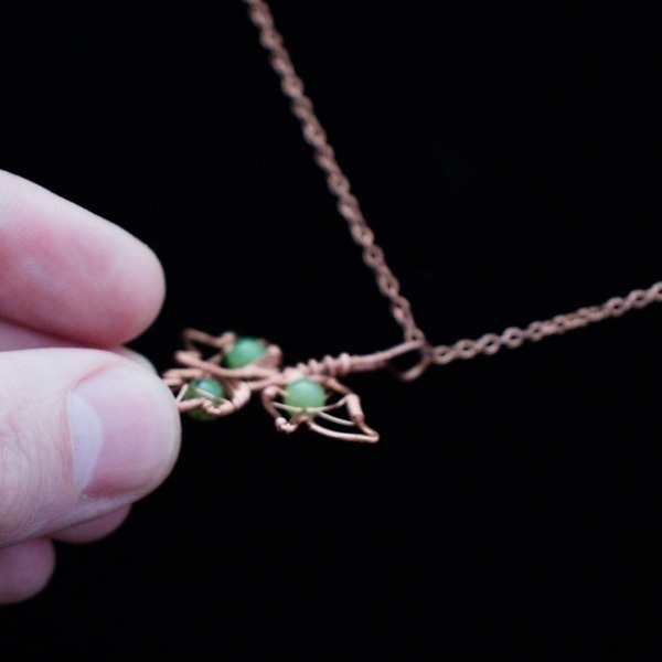 Poison Ivy Leaflet Copper Necklace – Canadian Jade – Side (5)-2 (RR)