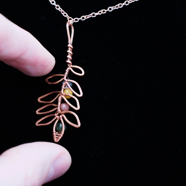 Willow Leaflet Copper Necklace – Mixed Rutilated Quartz – Back (1)-2 (RR)