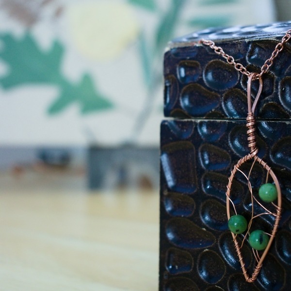 Blackthorn Leaf – Canadian Jade – Copper Necklace